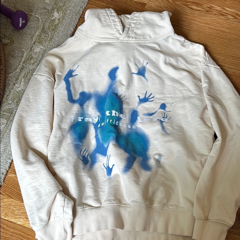 Aelfric Eden Cream and Blue Artistic Sweatshirt